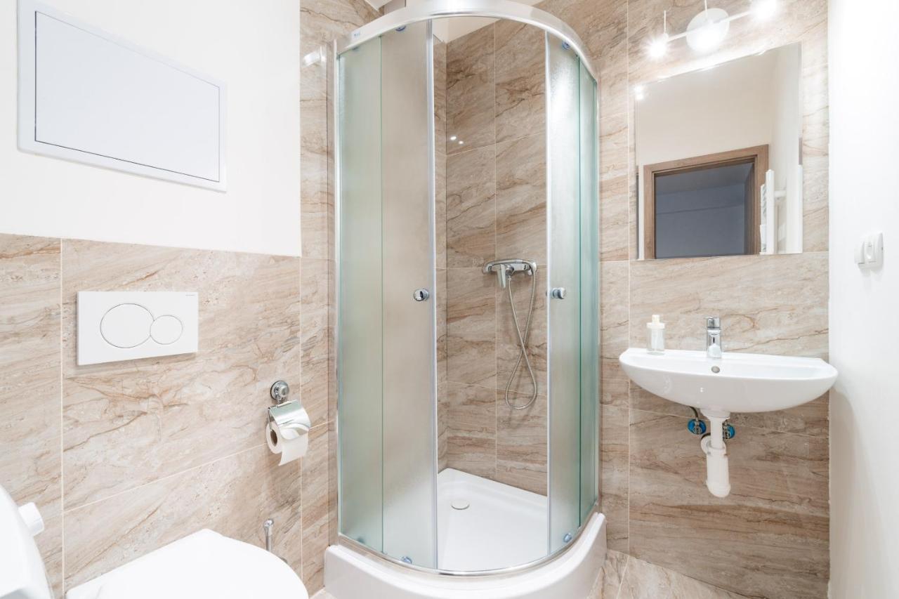 Lejlighed Brand New #31 In Brand New Building With Free Parking In The Center Prag